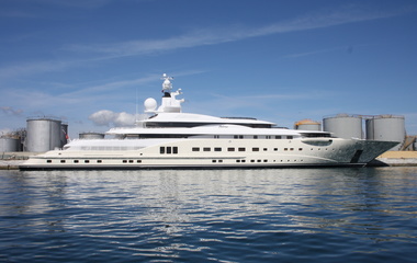 Lurssen Pelorus