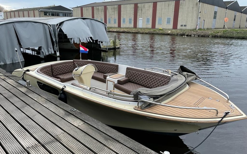 Zeus Canal 6.5 m