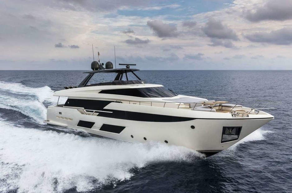 Ferretti Eagle One
