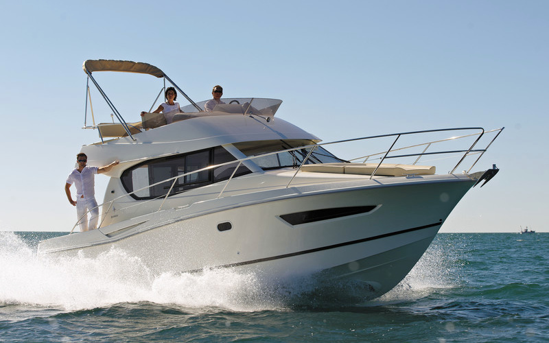 Jeanneau Merry Fisher 10