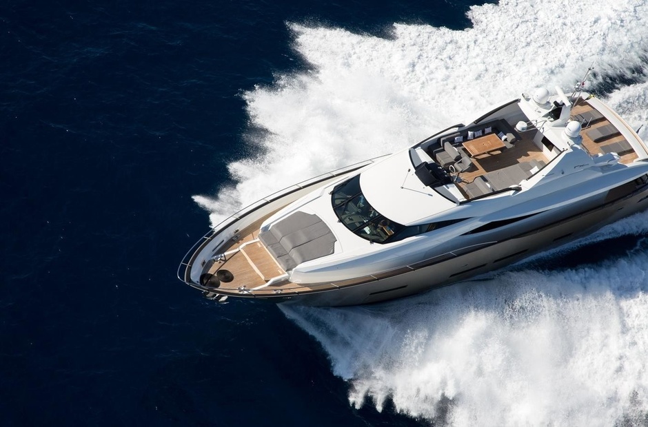 FX Yachts Keros Island