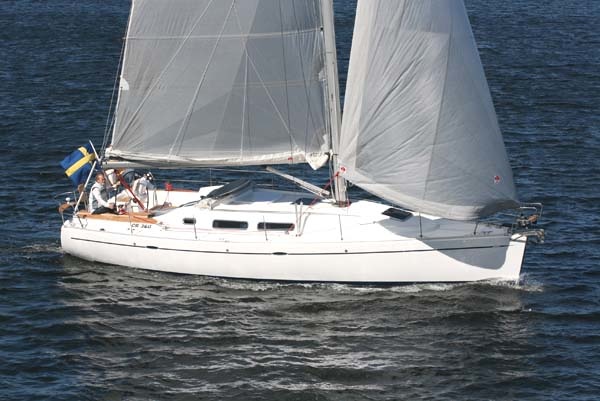 CR Yachts 370