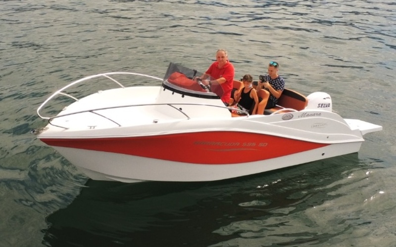 Manara Oki 595 Sundeck