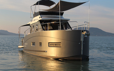 Cobra Futura 40 Electric
