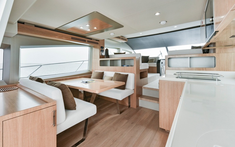 Majesty 48