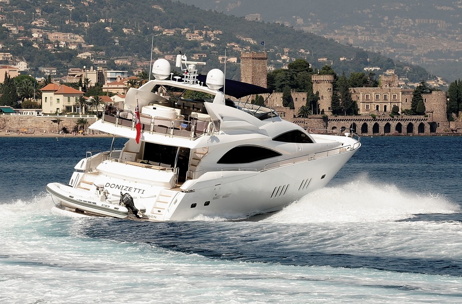 Sunseeker Donizetti