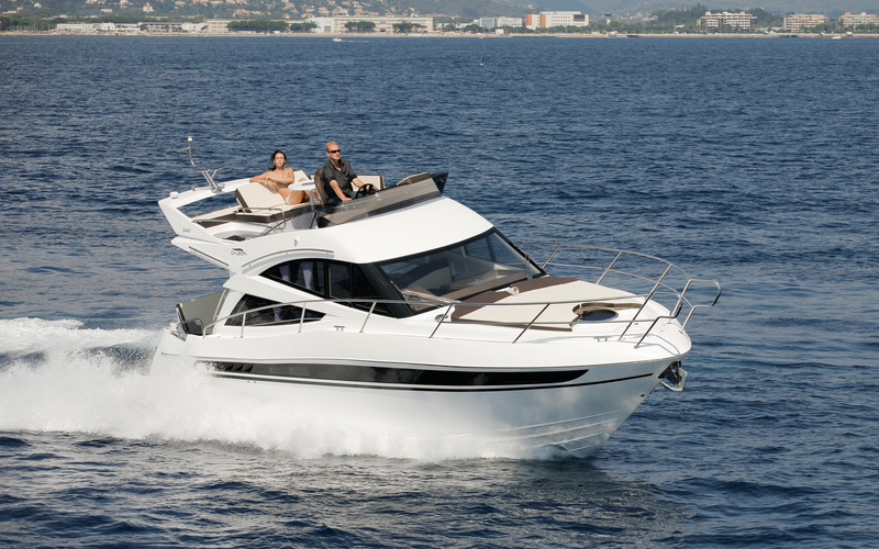 Galeon 340 Fly
