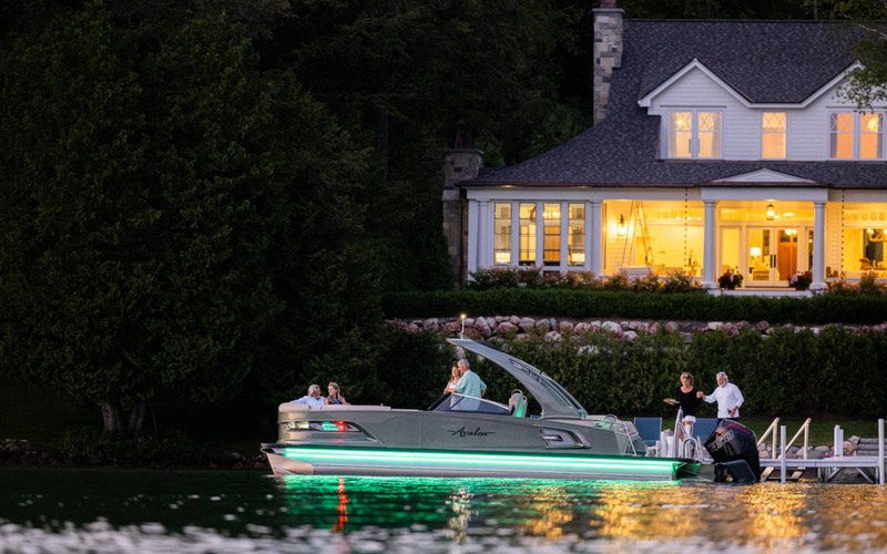 Avalon Excalibur Elite Windshield 25