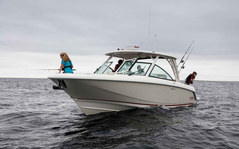 Boston Whaler 320 Vantage