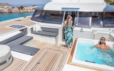 Fountaine Pajot Power 67