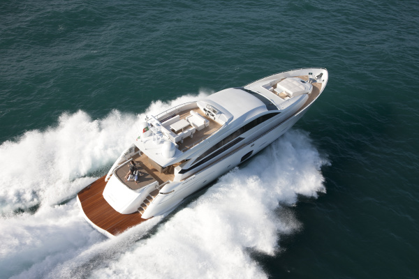 Pershing 92
