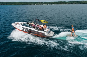 Four Winns TS 242