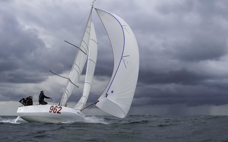 IDBmarine Maxi 650