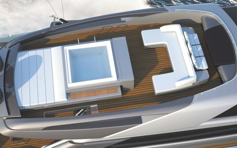 Riva 122' Mythos