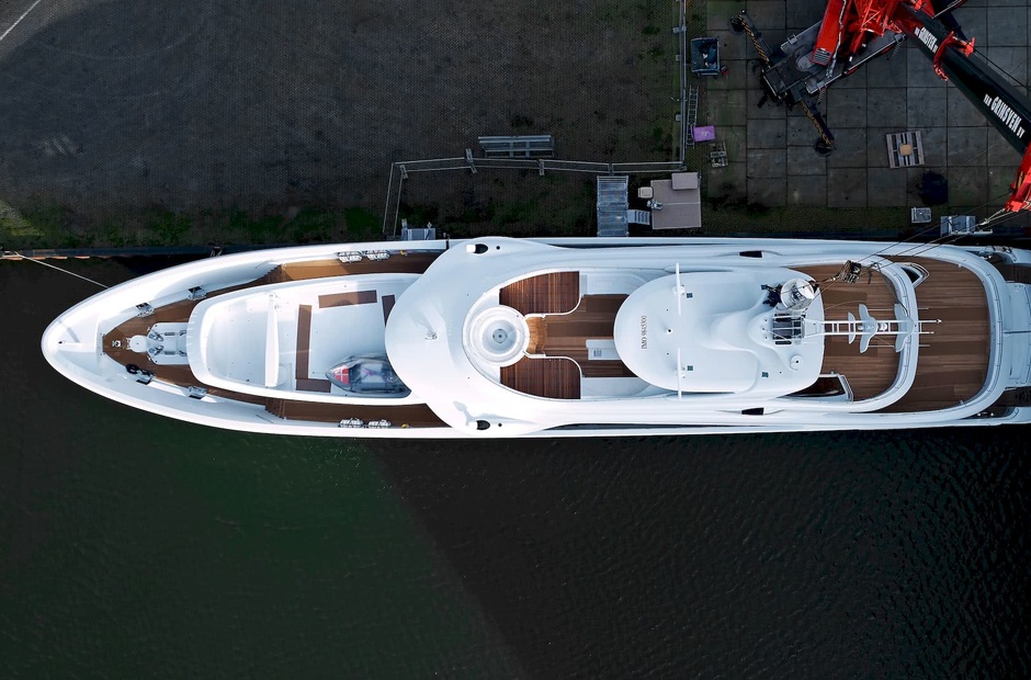 Heesen Triton