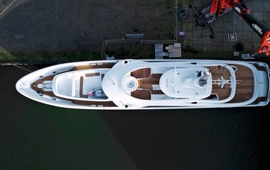 Heesen Triton