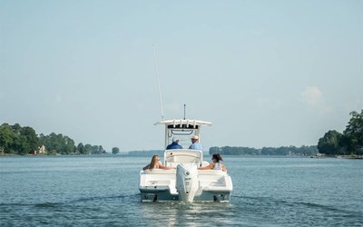 Sea Hunt Escape 25