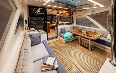 Riviera 645 SUV