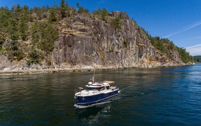 Ranger Tugs R-27