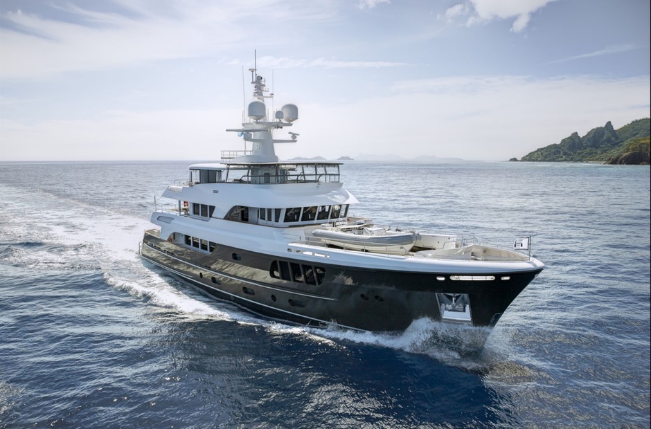 Alloy Yachts Caryali