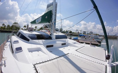 Island Spirit 380