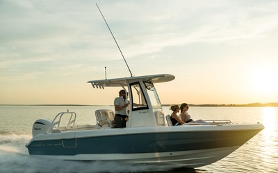 Sea Hunt Escape 23