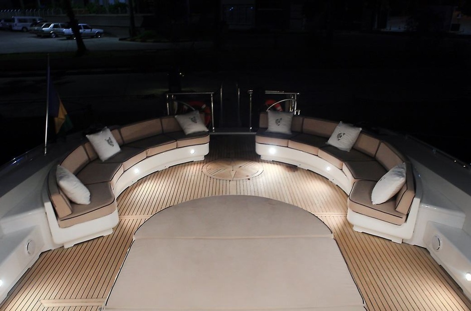 Mangusta Mina II