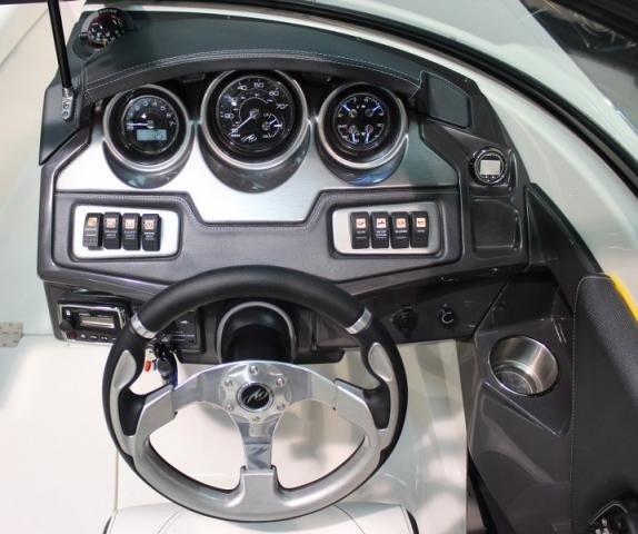 Monterey 214SS
