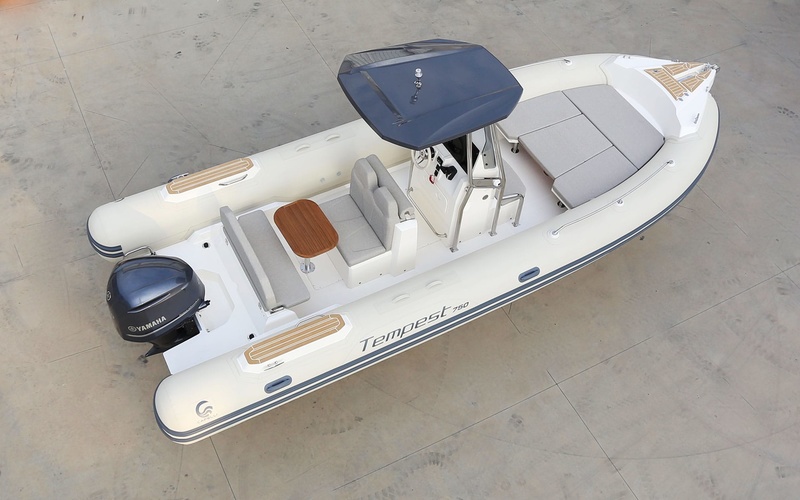Capelli Tempest 750 Luxe
