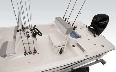 Mako Pro Skiff 19 CC