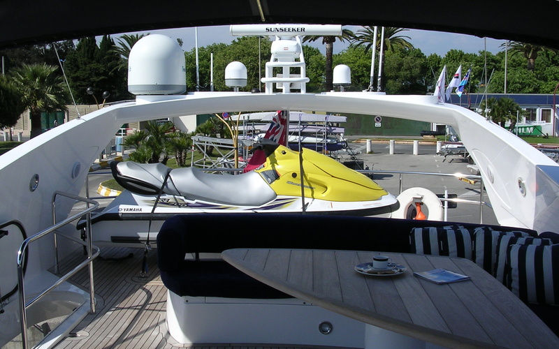 Sunseeker 82 Yacht