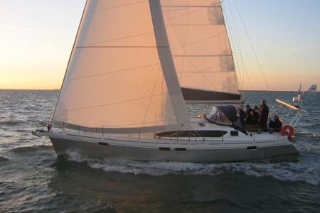 Alubat Ovni 395