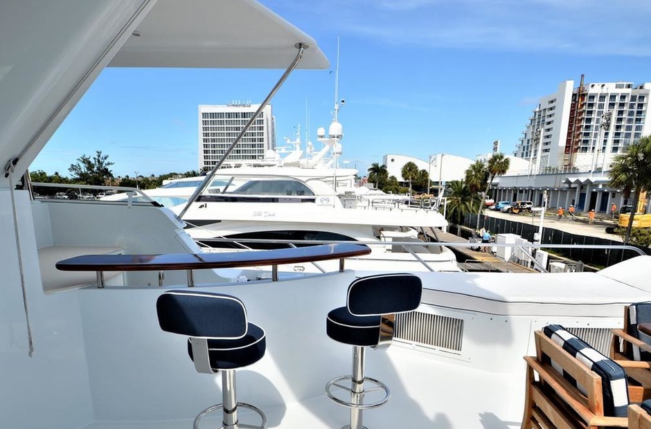 Crescent Custom Yachts Wire We Here