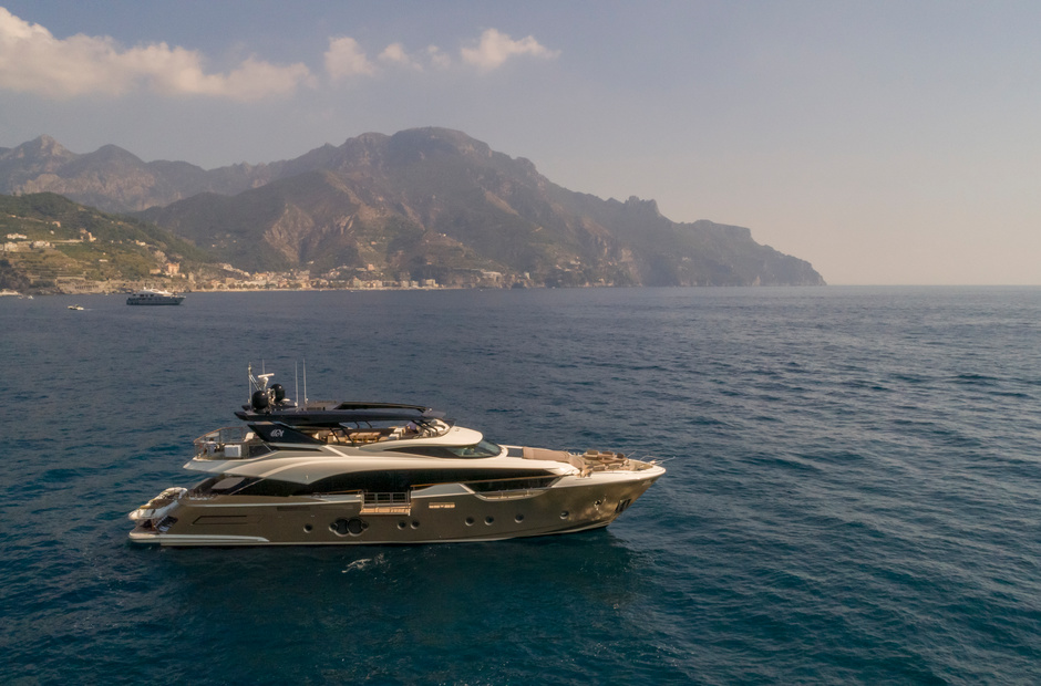 Monte Carlo Yachts Vivaldi