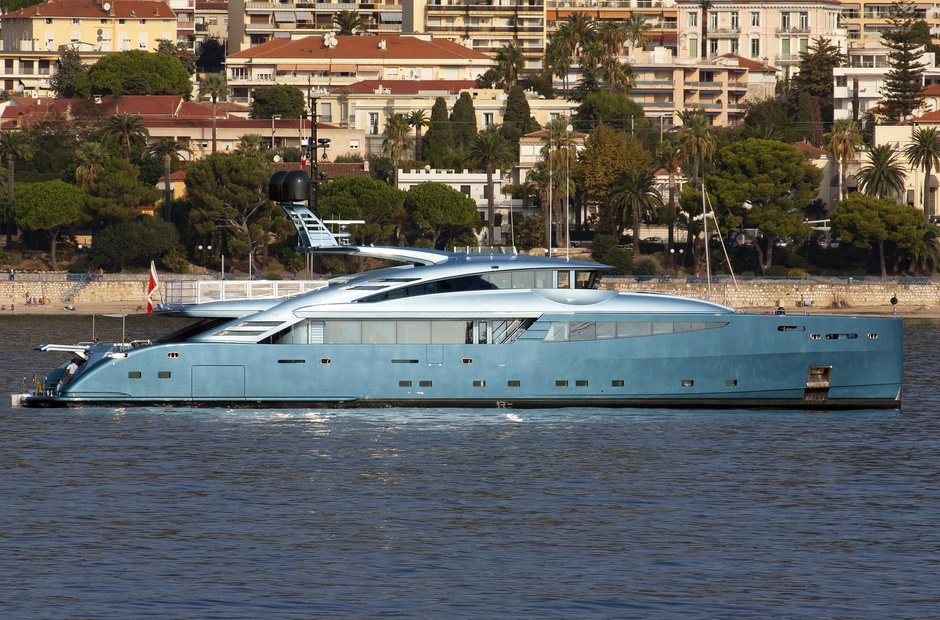 ISA Yachts Queen Alla