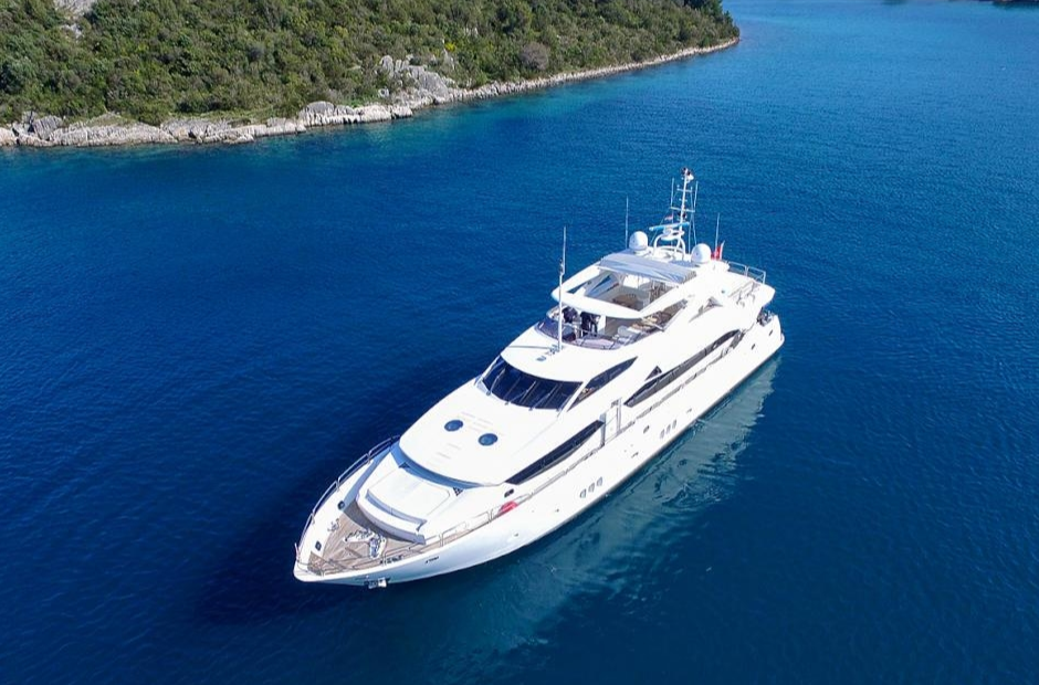 Sunseeker Yvonne