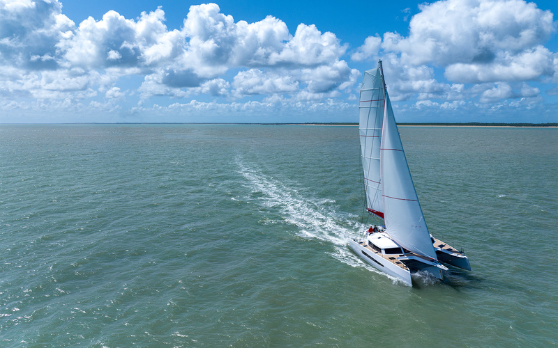 Neel Trimarans 52