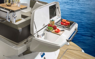 Bavaria R40 Coupe