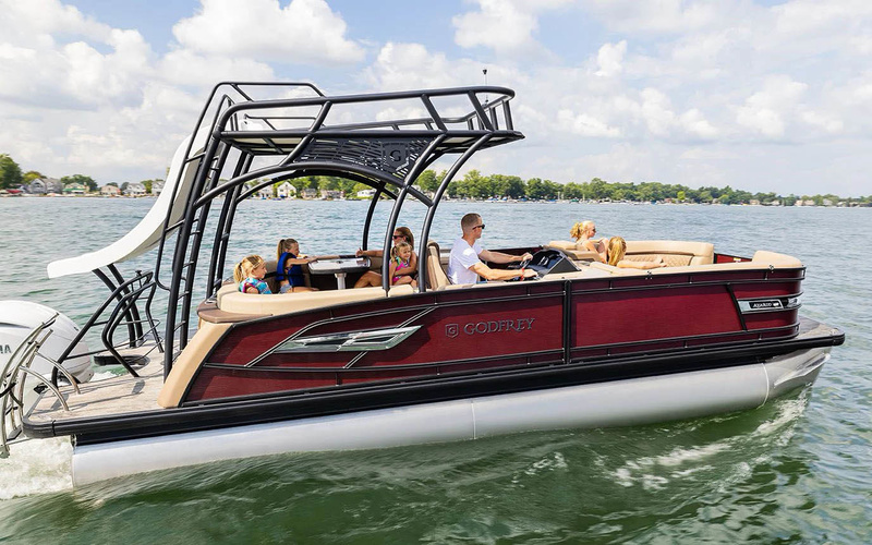 Godfrey AquaPatio Sundeck 255