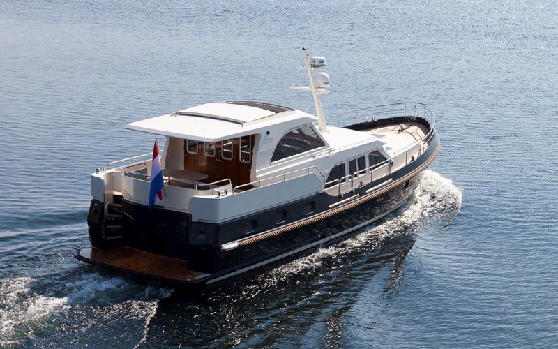 Linssen 500 AC Wheelhouse