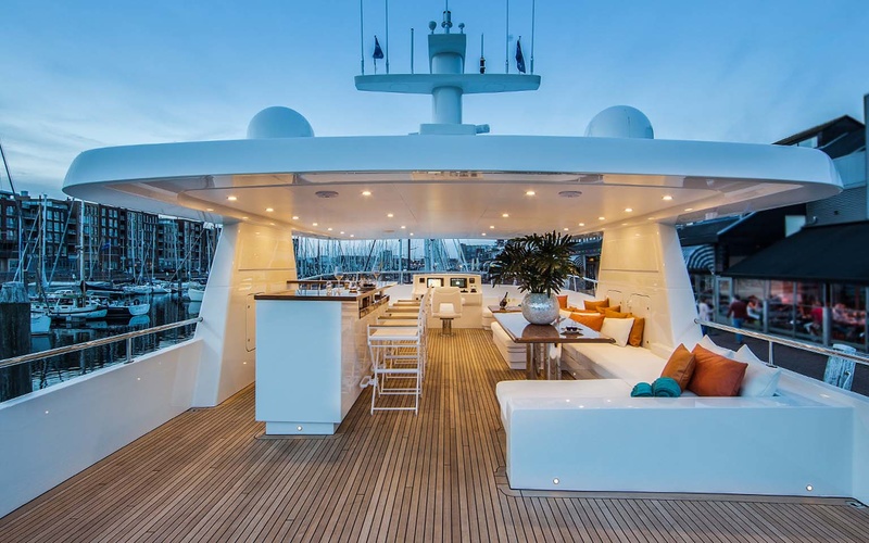 Van der Valk Explorer 25M