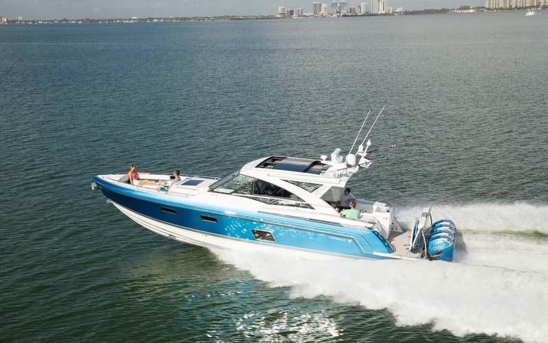 Formula 430 All Sport Crossover