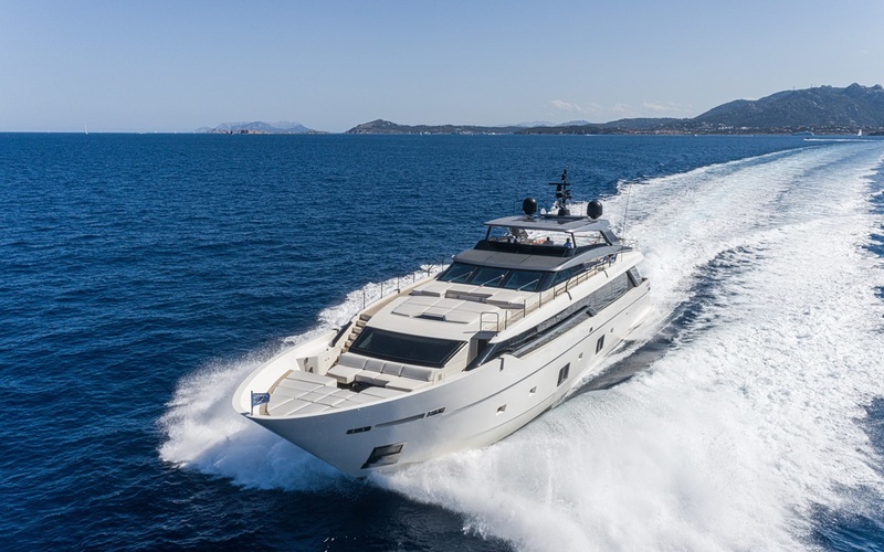 Linssen Grand Sturdy 470 Sedan Wheelhouse