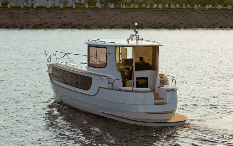 Pioneer Motor Yachts К43