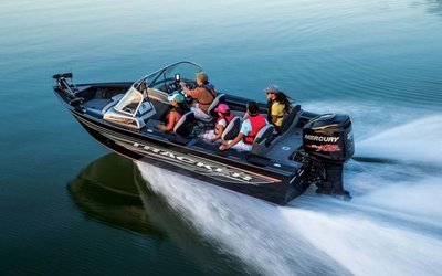 Tracker Targa V-19 Combo