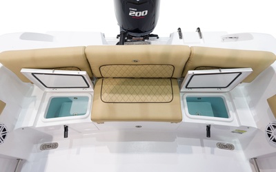 Sportsman Heritage 231 Center Console