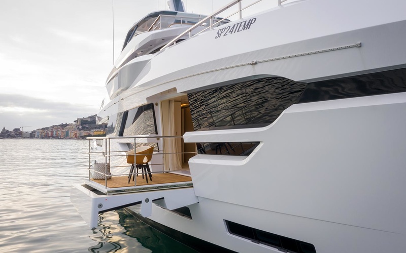 Sargo 31 Aft Door