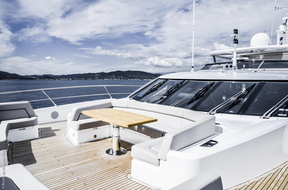 Sunseeker Brava