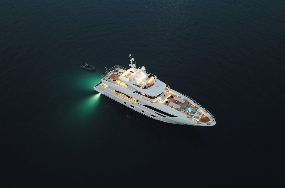 Benetti Uriamir