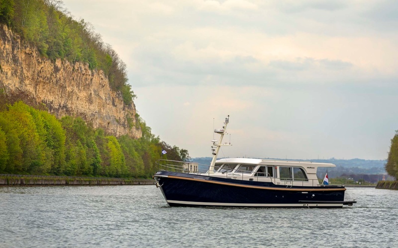 Linssen Grand Sturdy 500 Sedan Variodeck